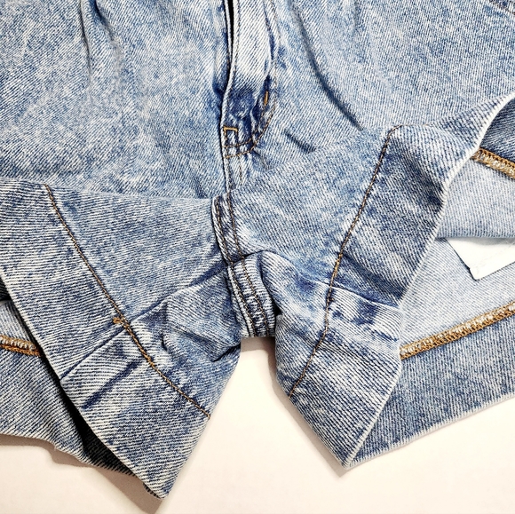 American Eagle Denim Shorts - Picture 3 of 8